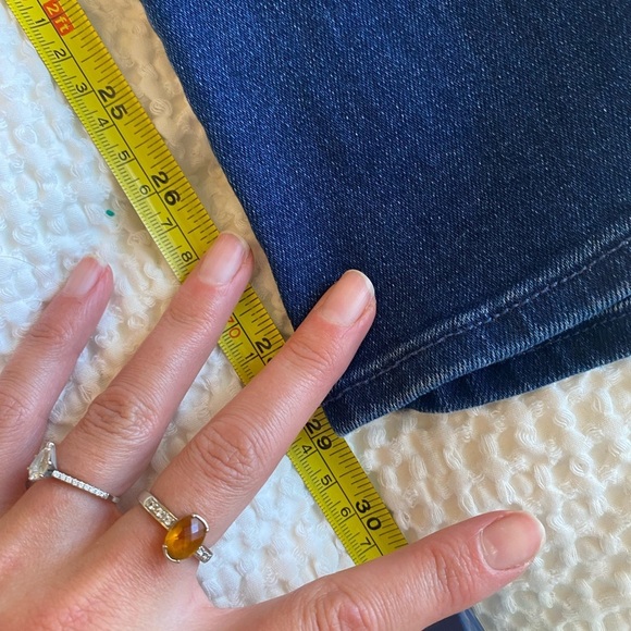 Mother Denim Women’s The Weekender Flare Jeans in Sweet Lime Size 25 - Picture 8 of 11